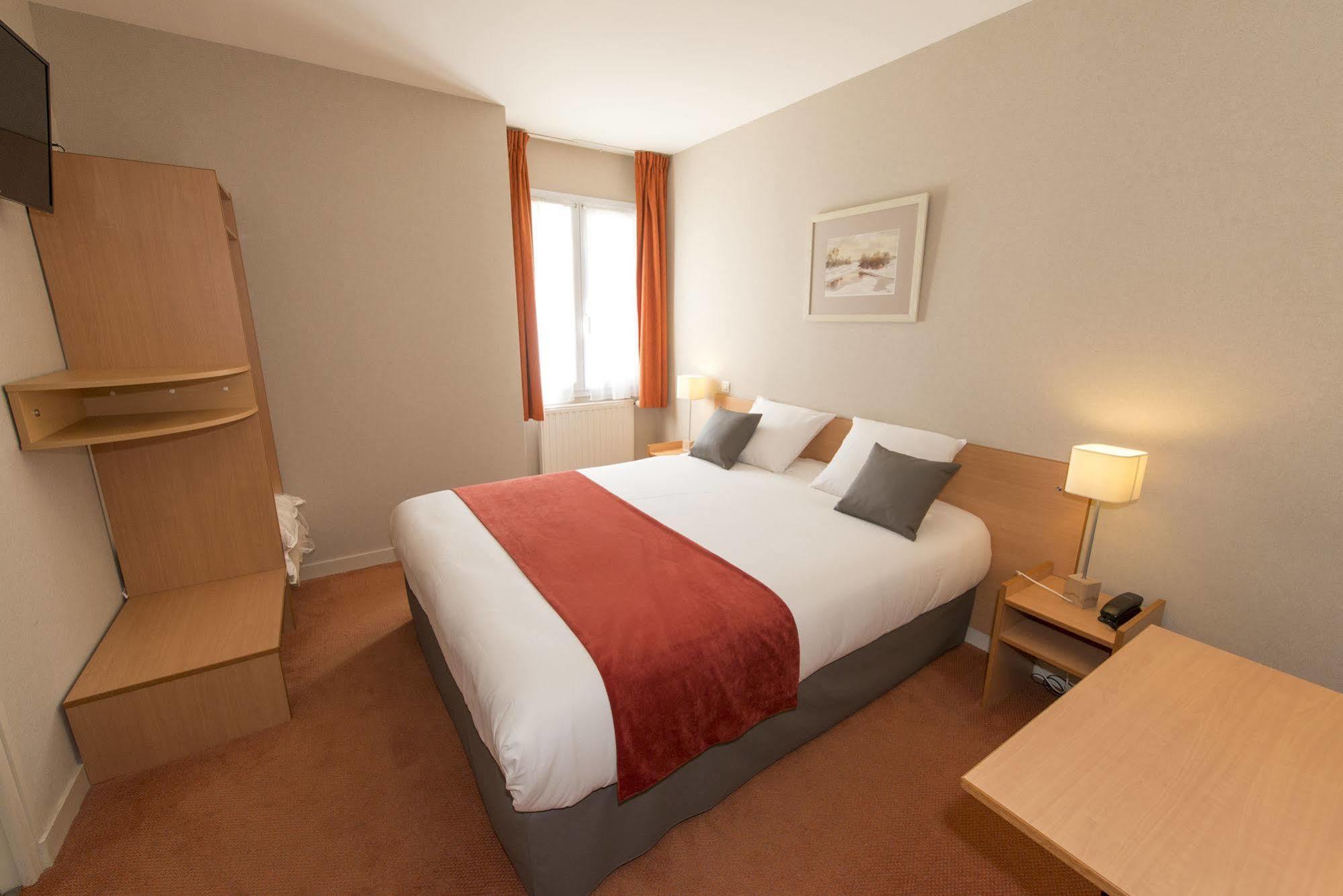 The Originals City, Hotel La Saulaie, Saumur Ouest Doué-la-Fontaine Eksteriør bilde